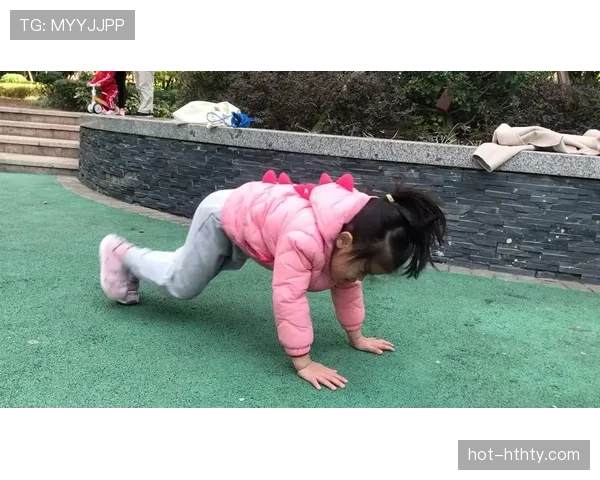 石智勇训练完顺手拎走两袋米,家里狗都比我会算卡路里 石智勇训练完顺手拎走两袋米,家里狗都比我会算卡路里